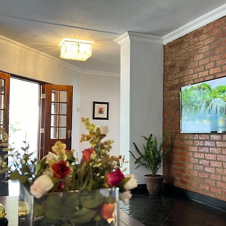 Amoris Guesthouse - In Brooklyn Pretoria Exterior photo