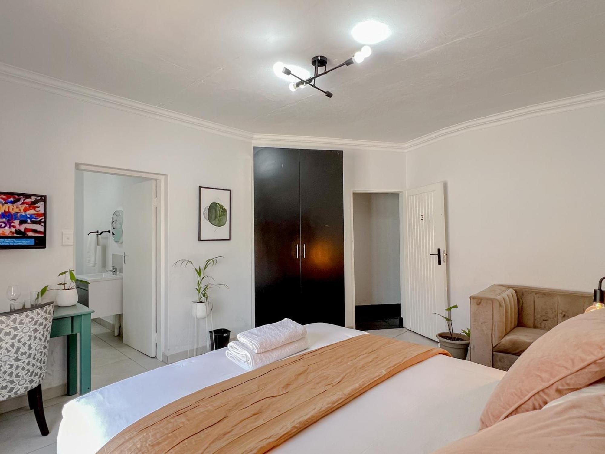 Amoris Guesthouse - In Brooklyn Pretoria Exterior photo